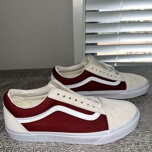 🚨BRAND NEW🚨Vans Okd Skool- Burgundy and Cream - Men’s 9.5